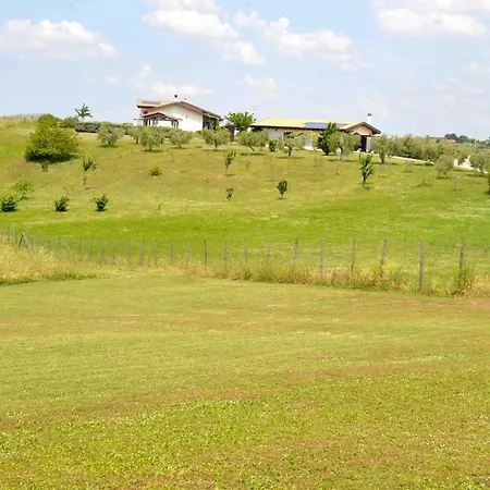 빌라 La Collina Delle Fonti 아프릴리아