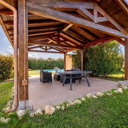 La Collina Delle Fonti Villa *
